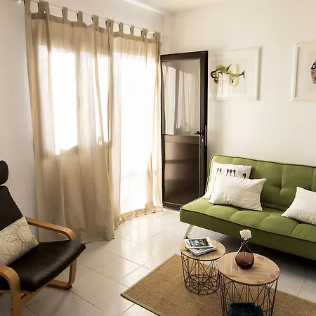 Apartment Almirante Vv *